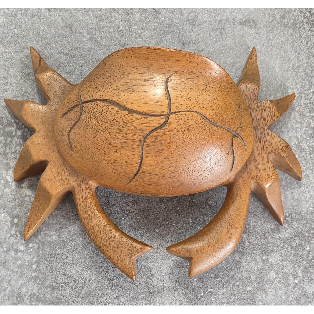 Vintage 1960s Hand-Carved Wooden Crab Trinket Box